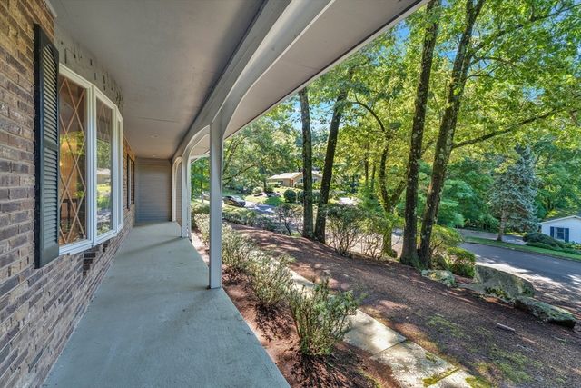 120 Green Tree Lane, Somers, CT 06071