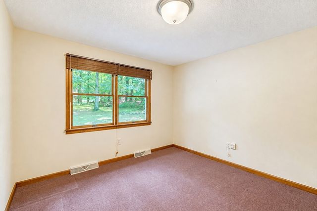 120 Green Tree Lane, Somers, CT 06071