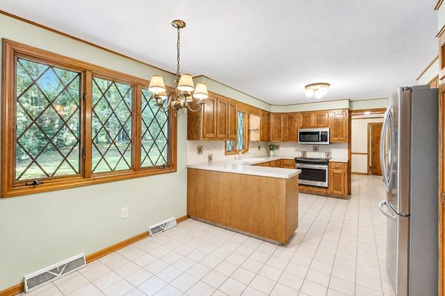 120 Green Tree Lane, Somers, CT 06071
