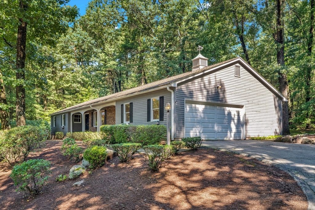 120 Green Tree Lane, Somers, CT 06071
