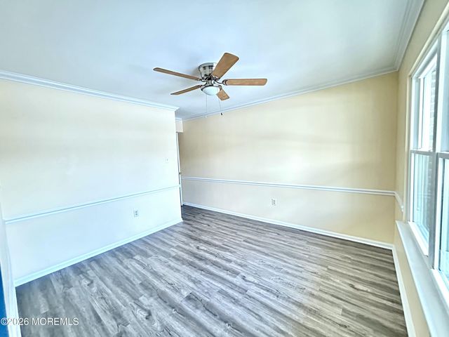 17 Country Lane, Hamilton, NJ 08609