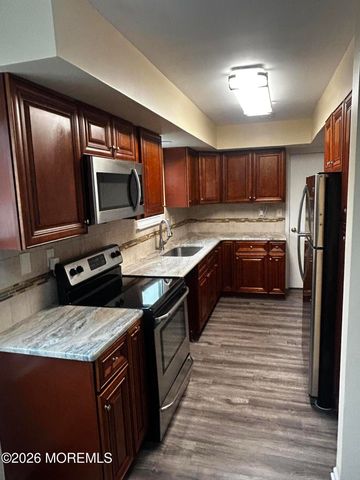 17 Country Lane, Hamilton, NJ 08609