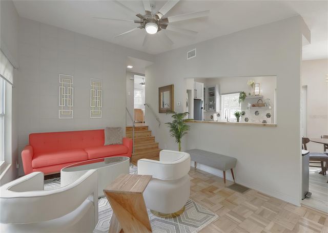 4111 DR MARTIN LUTHER KING JR STREET N, St Petersburg, FL 33703
