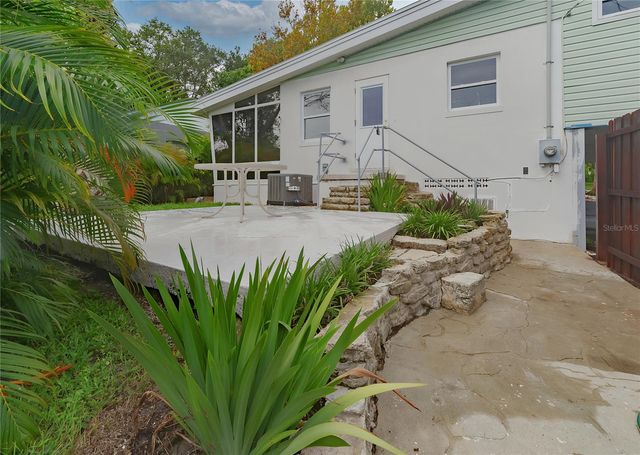 4111 DR MARTIN LUTHER KING JR STREET N, St Petersburg, FL 33703