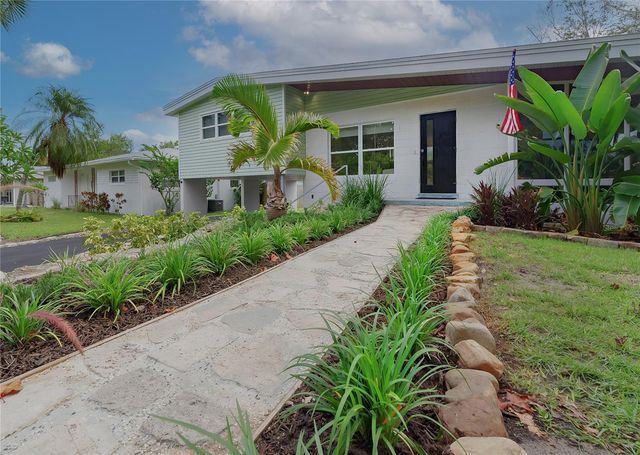 4111 DR MARTIN LUTHER KING JR STREET N, St Petersburg, FL 33703