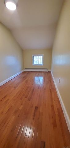 71 Lander Street, Newburgh, NY 12550