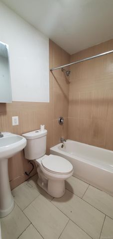 71 Lander Street, Newburgh, NY 12550