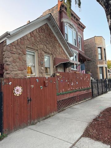 3624 S Parnell Avenue, Chicago, IL 60609