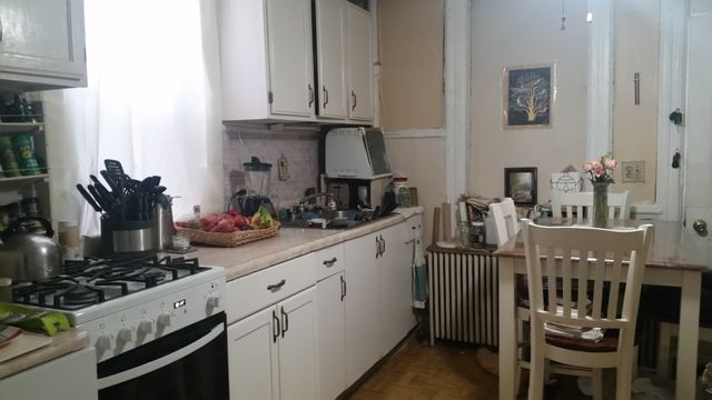 3624 S Parnell Avenue, Chicago, IL 60609