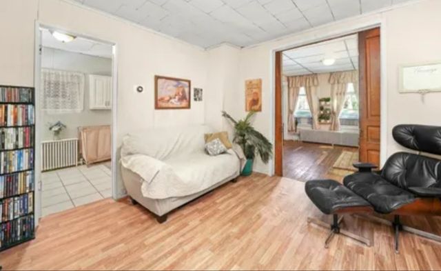 3624 S Parnell Avenue, Chicago, IL 60609