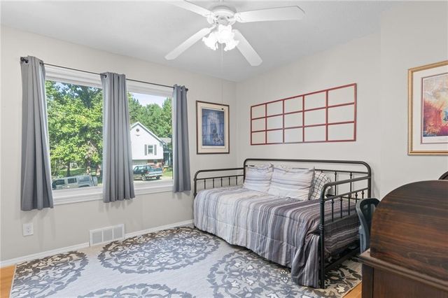 3723 E 104th Street, Kansas City, MO 64137