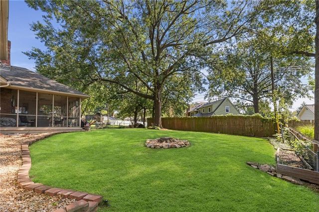 3723 E 104th Street, Kansas City, MO 64137