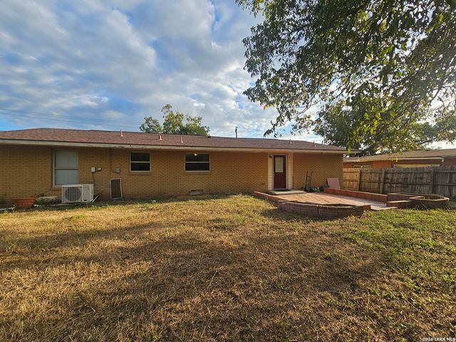 1227 Oblate, San Antonio, TX 78216