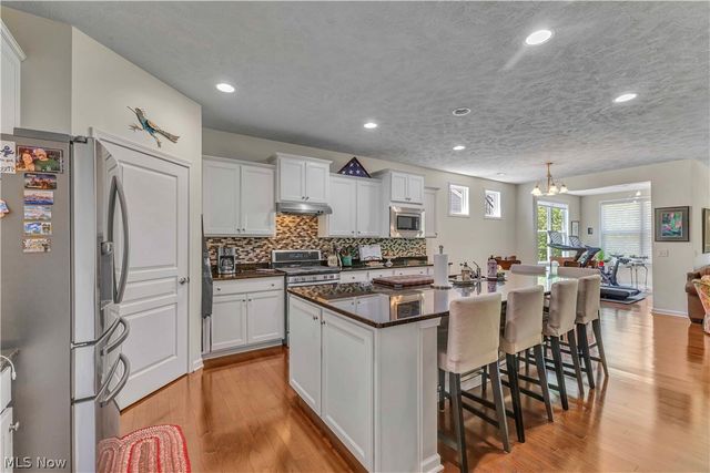 488 Arbor Lane, Copley, OH 44321