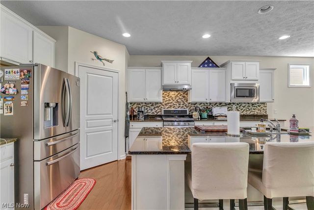 488 Arbor Lane, Copley, OH 44321
