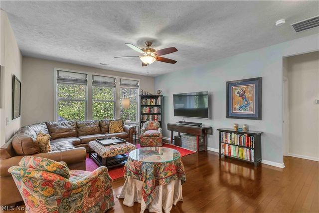 488 Arbor Lane, Copley, OH 44321
