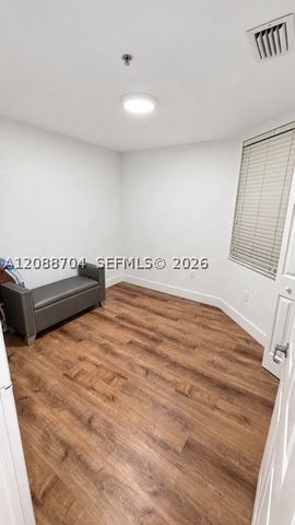 11401 NW 89th St 111, Doral, FL 33178