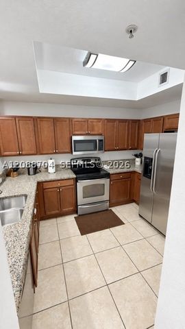 11401 NW 89th St 111, Doral, FL 33178