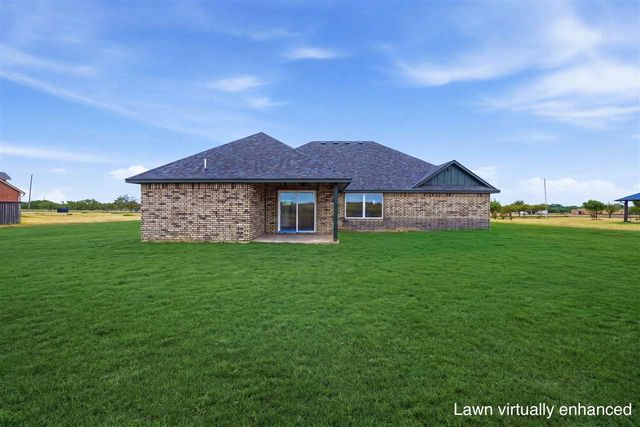 6221 SW 112th St, Lawton, OK 73505