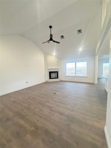 6221 SW 112th St, Lawton, OK 73505