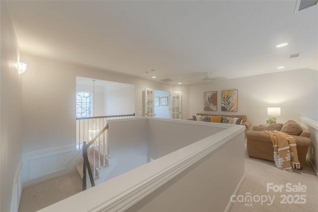 8127 Oratorio Place, Charlotte, NC 28270