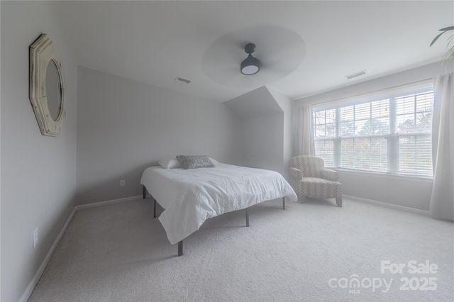 8127 Oratorio Place, Charlotte, NC 28270