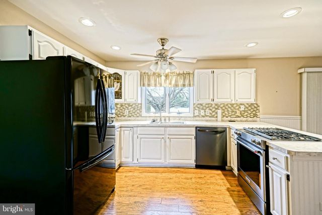 6 ARNELL DR, Rehoboth Beach, DE 19971