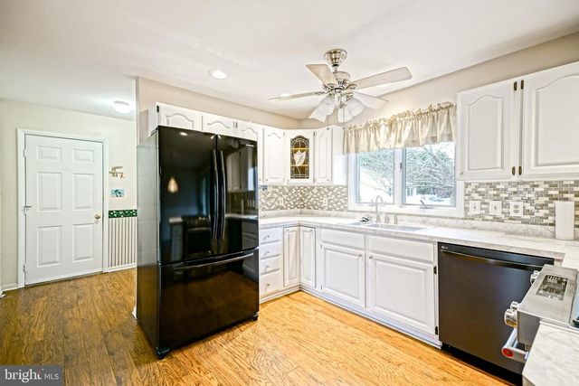 6 ARNELL DR, Rehoboth Beach, DE 19971
