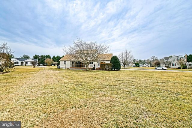 6 ARNELL DR, Rehoboth Beach, DE 19971