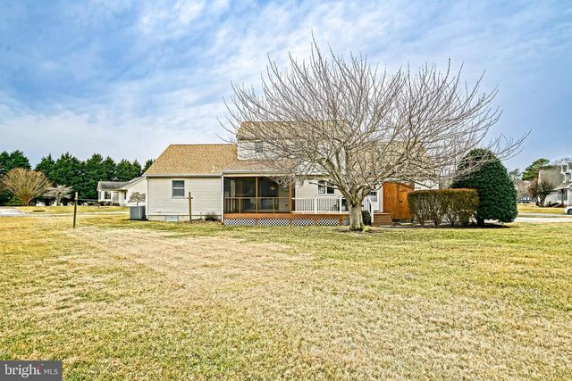 6 ARNELL DR, Rehoboth Beach, DE 19971