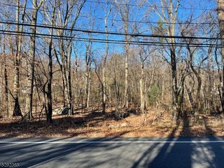 628 Lake Shore, West Milford Twp., NJ 07421