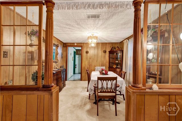 2205 Ogeechee Road, Savannah, GA 31415