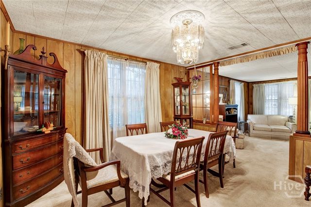 2205 Ogeechee Road, Savannah, GA 31415