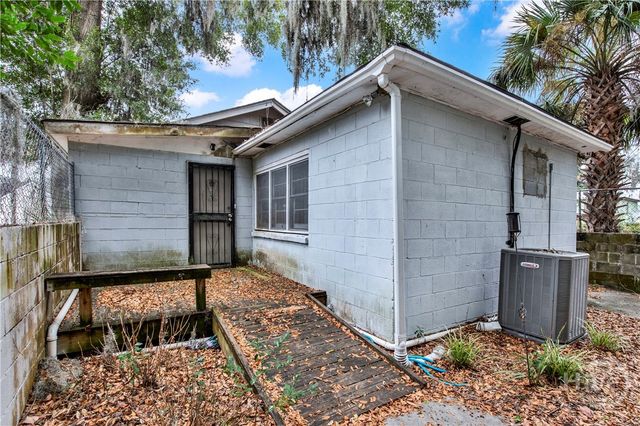 2205 Ogeechee Road, Savannah, GA 31415