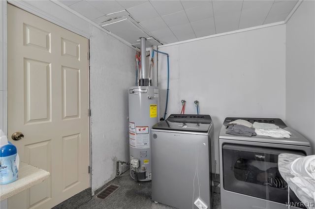 43 Waterman Street, Lockport City, NY 14094