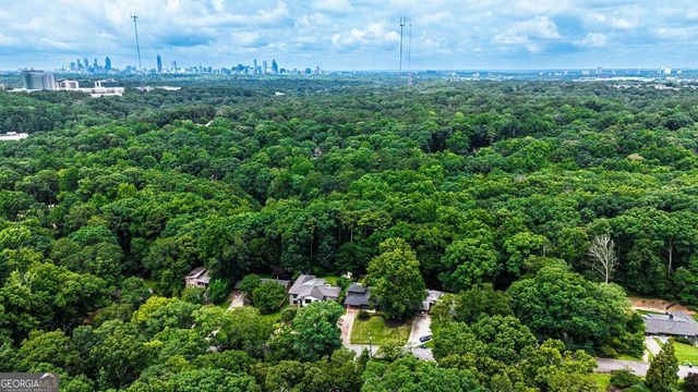 1036 Vistavia Circle, Decatur, GA 30033