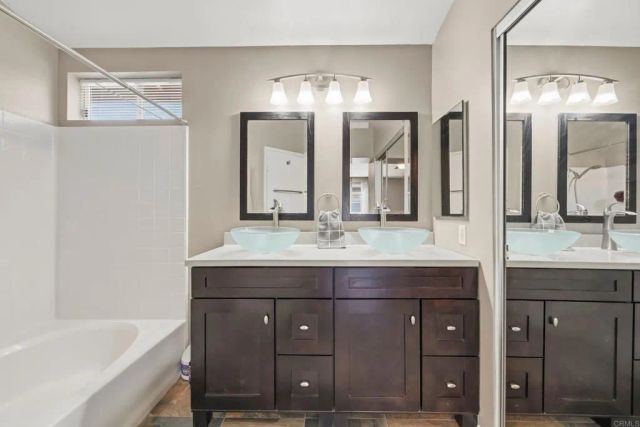 11354 Via Rancho San Diego F, El Cajon, CA 92019