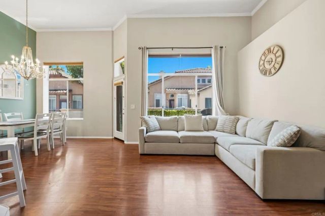11354 Via Rancho San Diego F, El Cajon, CA 92019