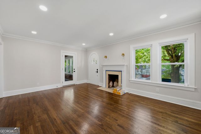 1207 Martin Luther King Jr Dr, Atlanta, GA 30314