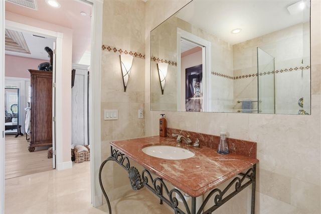 211 KINGFISHER DRIVE, Captiva, FL 33924