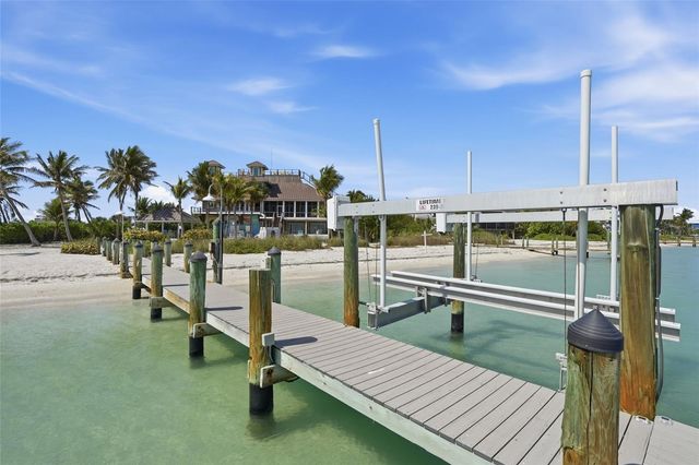 211 KINGFISHER DRIVE, Captiva, FL 33924