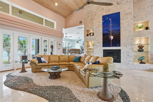 211 KINGFISHER DRIVE, Captiva, FL 33924
