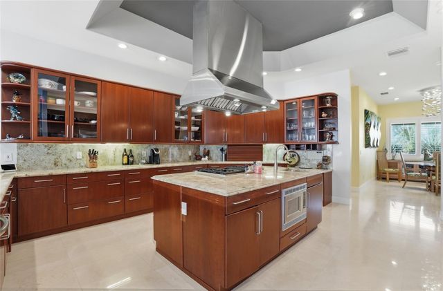 211 KINGFISHER DRIVE, Captiva, FL 33924