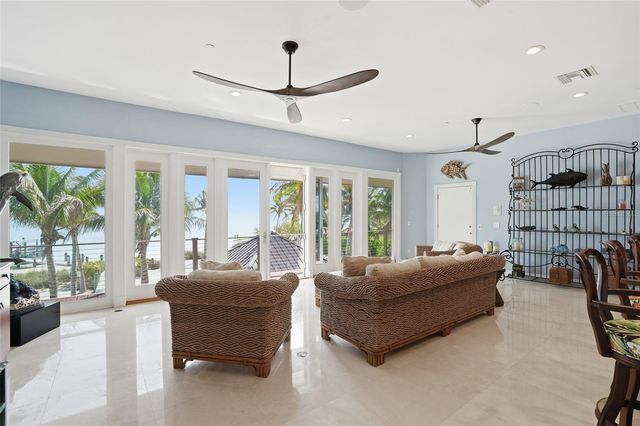211 KINGFISHER DRIVE, Captiva, FL 33924