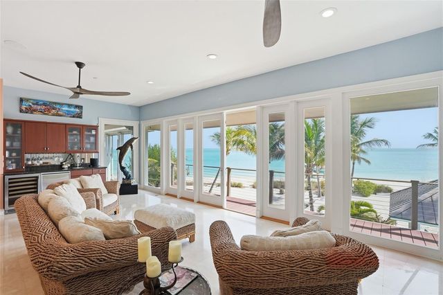 211 KINGFISHER DRIVE, Captiva, FL 33924