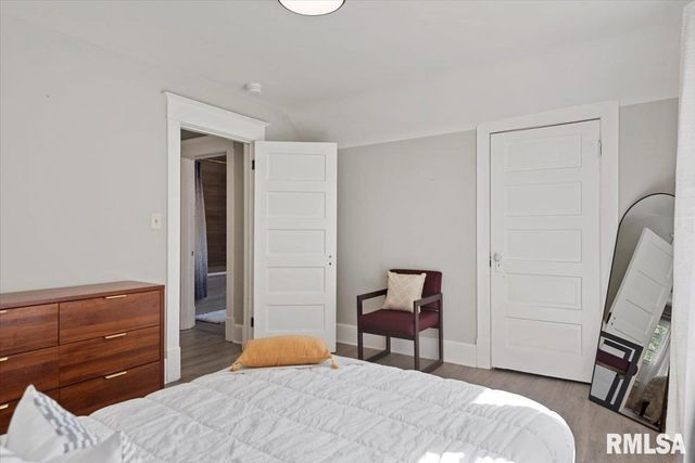 112 N MACARTHUR Boulevard, Springfield, IL 62702