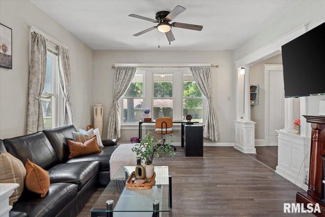 112 N MACARTHUR Boulevard, Springfield, IL 62702