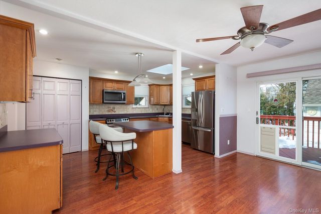 1741 Bushwick Avenue, Merrick, NY 11566