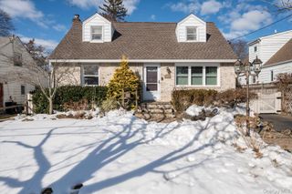 1741 Bushwick Avenue, Merrick, NY 11566