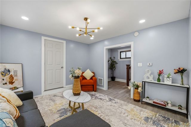 961 Tonawanda Street, Buffalo, NY 14207